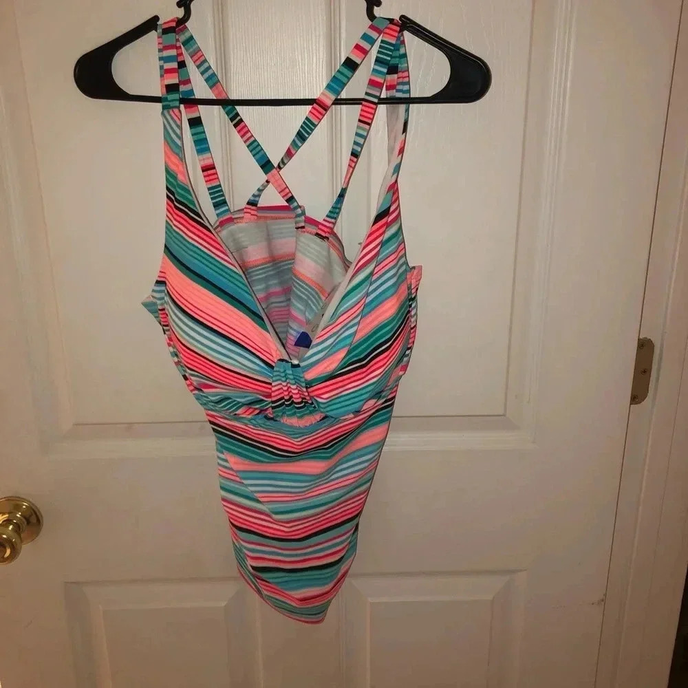 Catalina bathing suit top